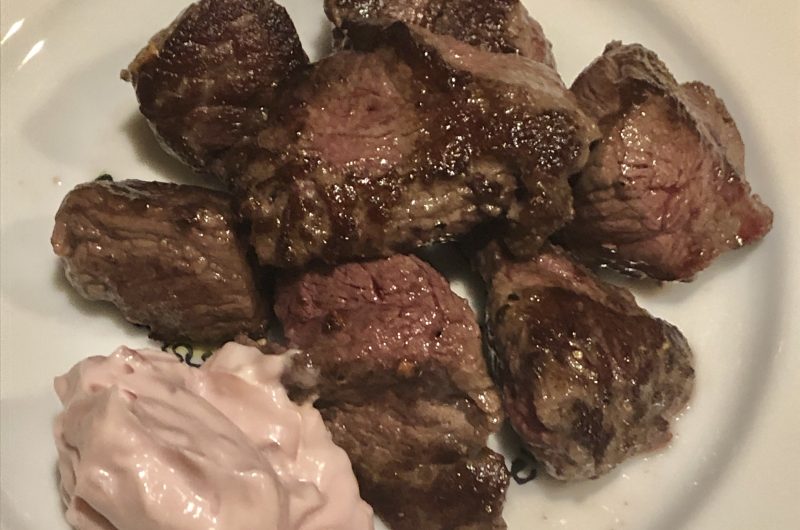 Beef Bites with Merlot Cream